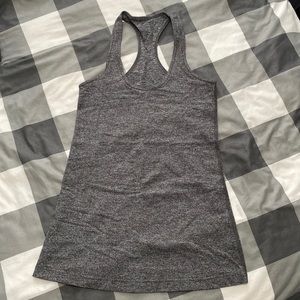 Size 6 lululemon heathered grey CRB